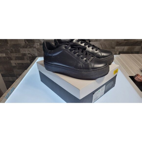 Kurt Geiger Shoes - Kurt Geiger London Women’s Leather Platform Sneakers size 39